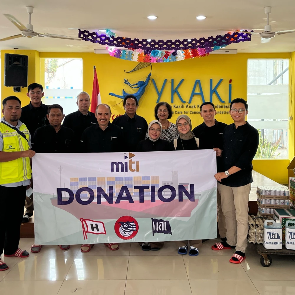 PT Karya Abdi Luhur berbagi bersama MITI Grup ke Yayasan Kasih Anak Kanker Indonesia
