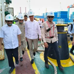 PT Karya Abdi Luhur Berkontribusi dalam Ekspor 10000 ton Coil ke Amerika Serikat